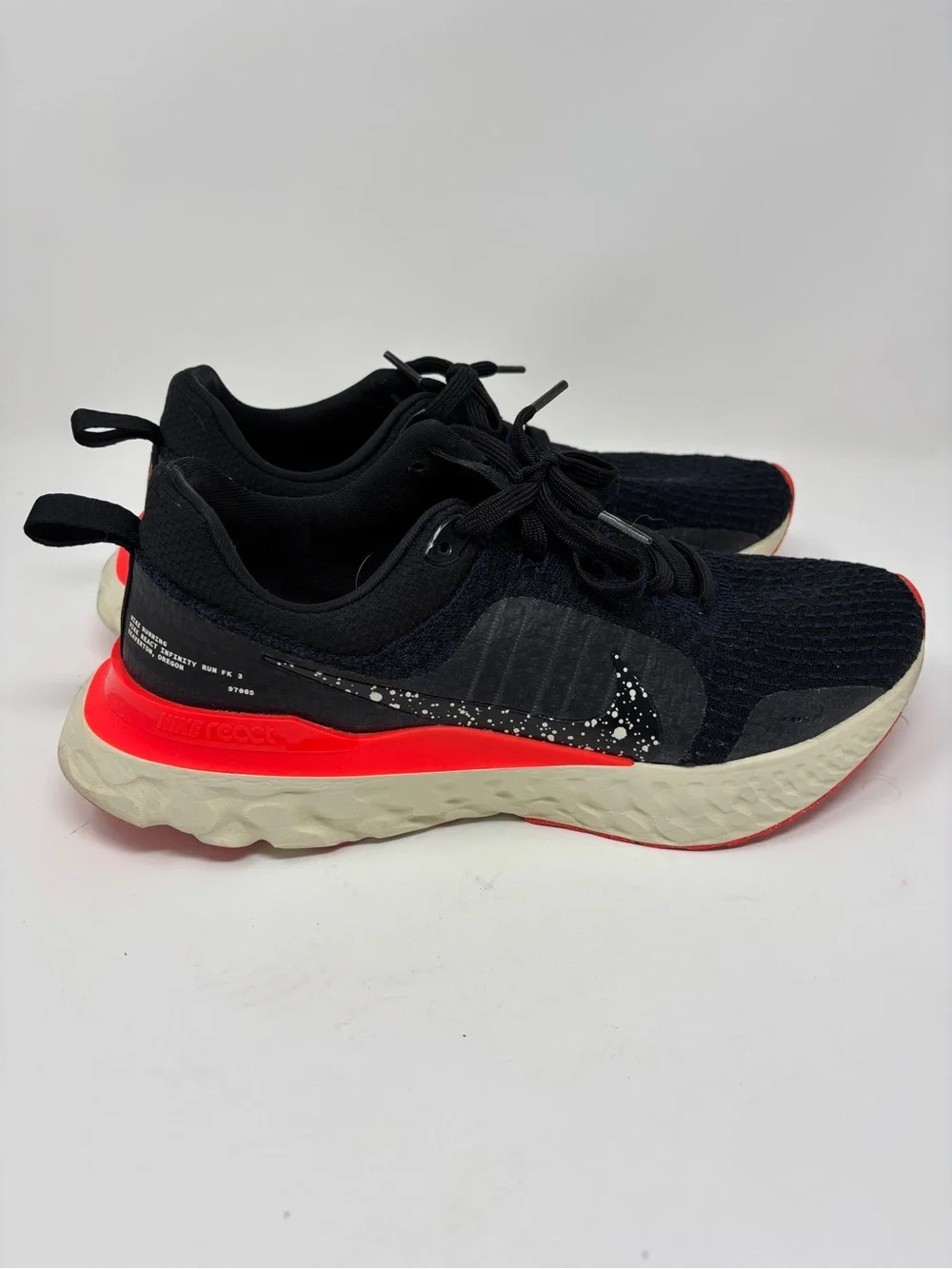 Nike men react